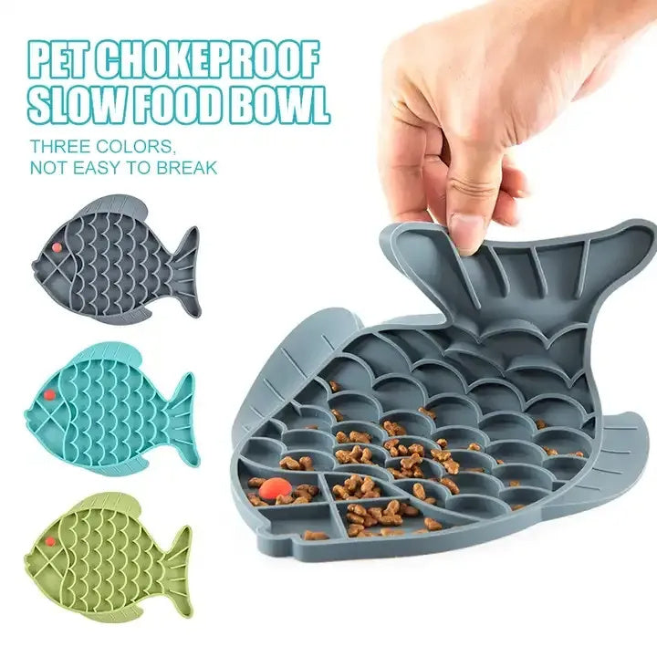 Fish-Shaped Slow Feeding Tray for Cats