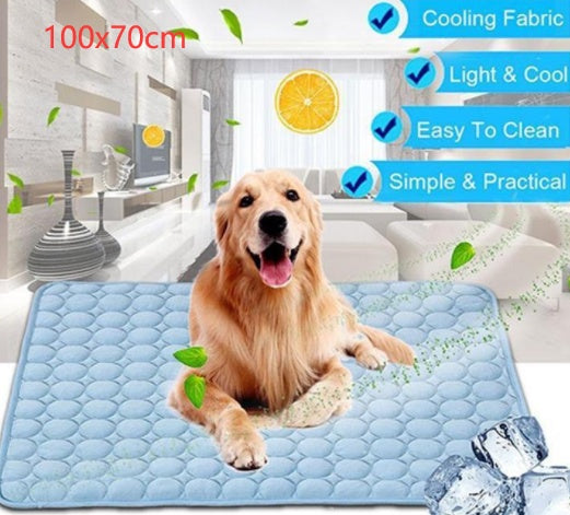 Coussin rafraîchissant en soie glacée pour chien et chat, idéal pour l'été