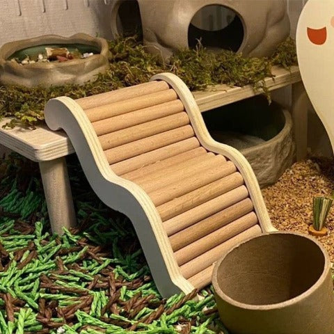 Small Wooden Staircase for Hamsters